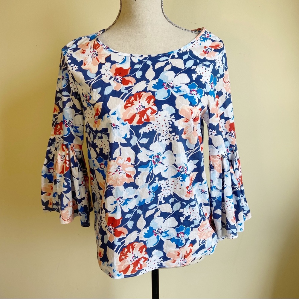Jane & Delancy Floral Bell Sleeve Top
